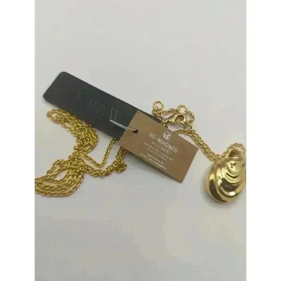 NWT J.Crew Gold Tone Modern Swirl Bea Pendant Necklace Reimagined BG684 One Size - Picture 1 of 5